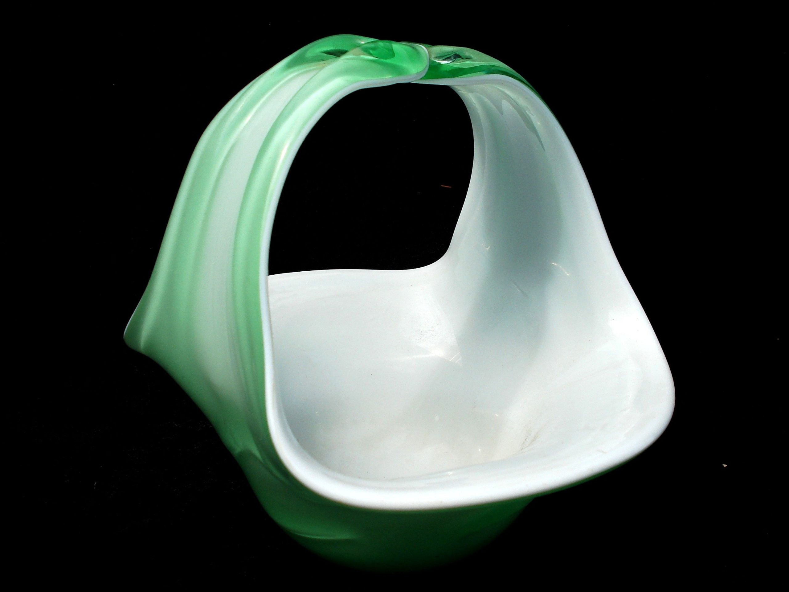 #GLBS06 Vintage Green Basket